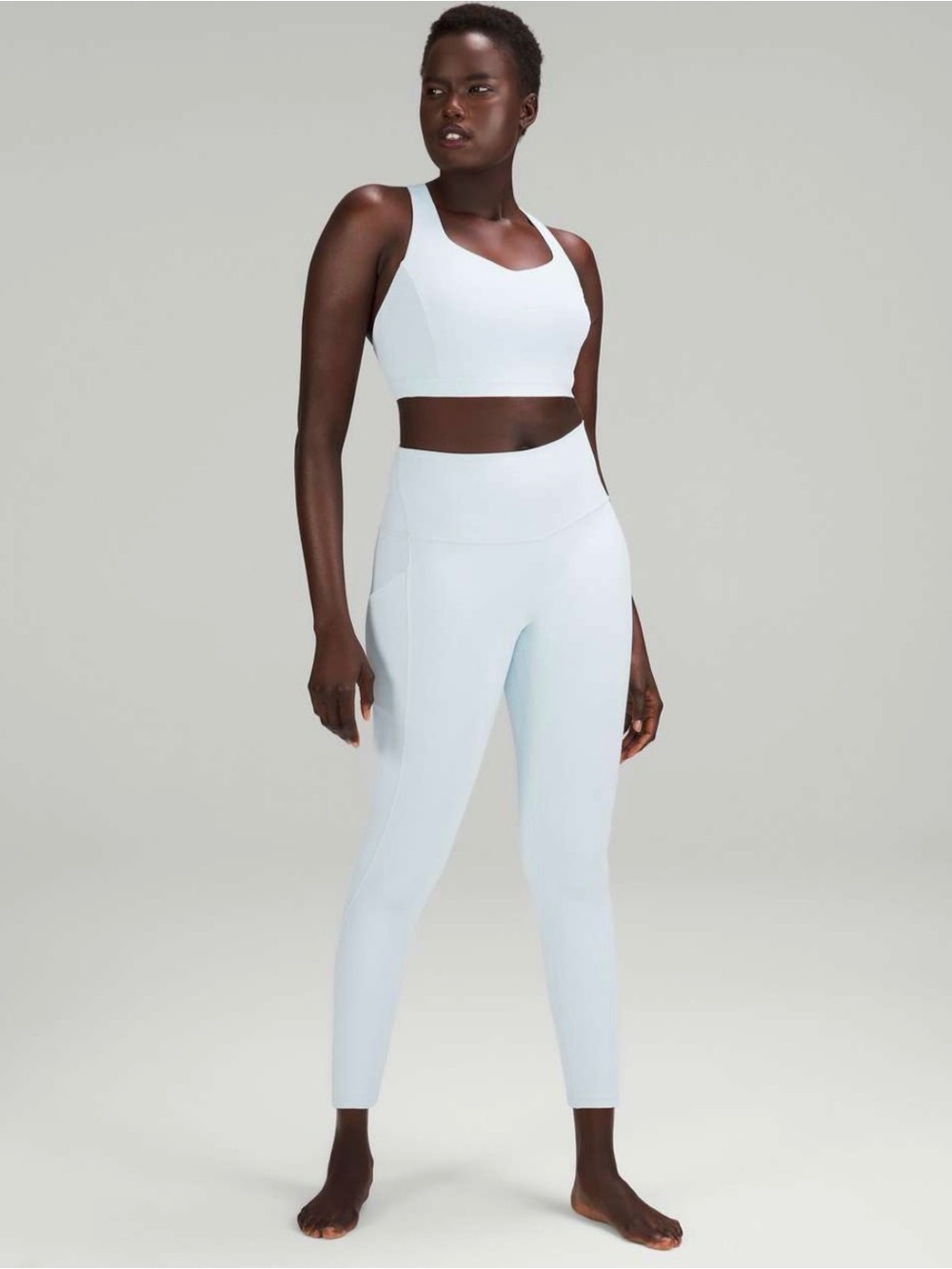 Lululemon Align High-Rise Pant with Pockets 25"
Powder Blue | W5DU4S